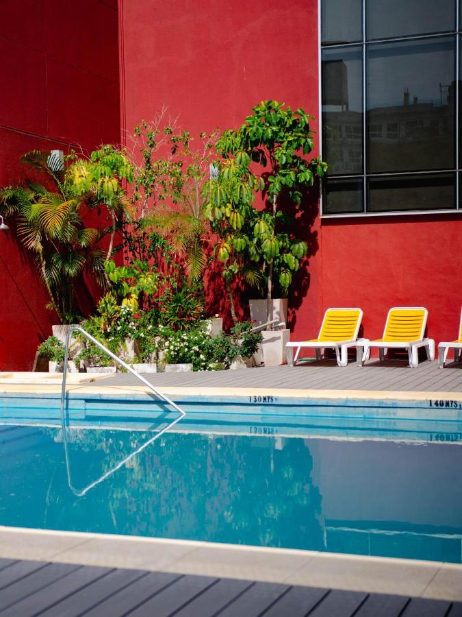 Bagu Urbano Hotell Posadas Exteriör bild